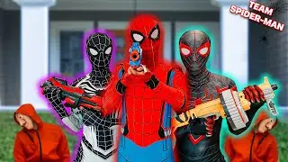 TEAM SPIDER-MAN IN REAL LIFE | Rescue SPIDER-GIRL From Bad Guy (Live Action)