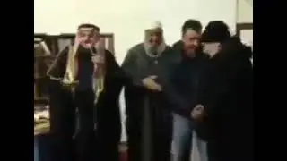 Italiyaning Milan shahrida joylashgan masjidda bir italiyalik yigit Islom bilan musharraf bo‘ldi.