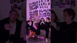 Вы молодые и скоро Новый Год :