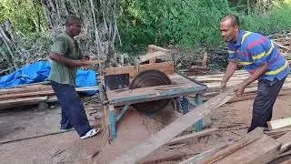 belah balok kayu,meranti putih.bahan pintu.@woodhunter2580