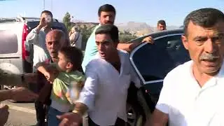 Polîsan li Şirnexê erişî girseya ji bo daristanê Cûdî dimeşin, kir