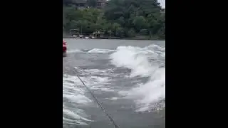 Әдемі ұшты ауу....)