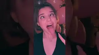 Девушка с самым длинным языком - Radmila Maro 