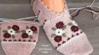 Носочки вязаные спицами и крючком. Идеи для рукоделия.