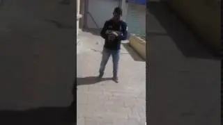 الساحر monir  يتفنن بطرق السحر . و يدهلكم كا كل مرة