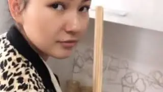 Жақсы әйелдің оң қолында оқтауы сөзінде тоқтауы болады!