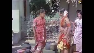 Seema vs unknown girl catfight -1