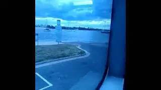 水陸両用車、入水🚌💨