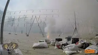 Mascletá Pirotecnia Valenciana, desde dentro de la plaza con 3 cámaras, BRUTAL