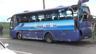 Столкновение автобуса и грузовика в Усольском райное
