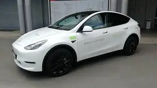 Tesla. Messe 2022