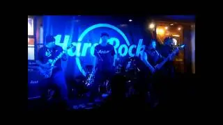 Field of Stones at the Hard Rock Rising
