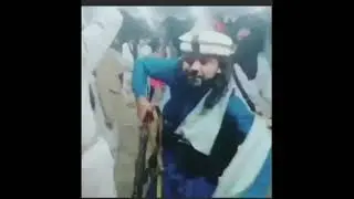 Талибы празднуют вывод войск из Афганистана.