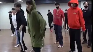 Pied piper dance practice