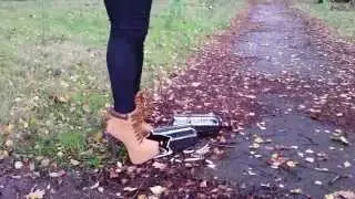 High heel working boots crush vases