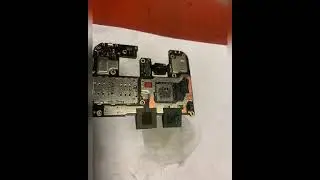 Poco x3 pro ,не включается,не заряжается,на кнопки не реагирует,компьютером не определяется!