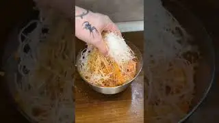 How to make chicken spring rolls?! 🤤🍗 
