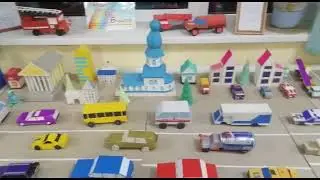 Третья  выставка  из нашей коллекции  машины из картона
