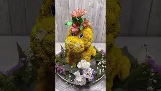 Дракончик из живых цветов 