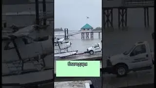 Нет, вам не показалось. Это реально распиленный пополам Форд 150