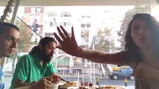 Tsetsi's Lunch with Cameraman Jelio & Thief Ivo. Цеци, Жельо и Крадеца на Клизми Иво