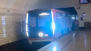 Электропоезда Русич и Москва 2019, на станции метро Университет (Сокольнической линии), 9 июля 2023