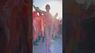 NYC Bodypainting Polar Bear Paint naked march! 
