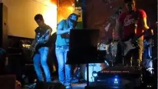 You Could Be Mine - César Osorio y Agi-tc Antes de Usar en el Murphys Irish (26-10-12)