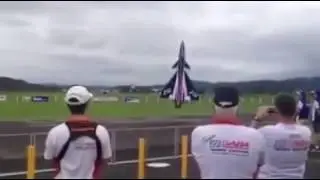 Amazing Jet Showoff