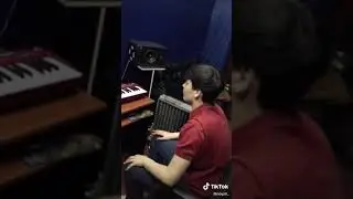 Она любила меня скоро премьера