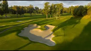 Riviera Country Club's epic par 3 fourth hole.
