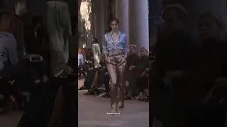 Barbara palvin x runway ✨🔥💙 #shorts #model #supermodel #barbarapalvin ✨