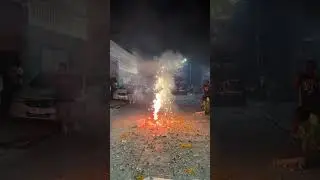 3 Minutes Fountain Orange Version #salubong2024 #fireworks #pyro #pyrotechnics #newyearseve #paputok