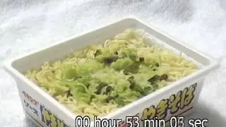 カップ焼きそばを1時間放置してみた