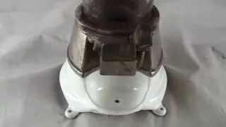 Hance Cold Nut Machine All Original and works on a Penny