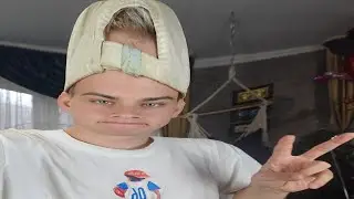 ZOSTAJE YOUTUBEREM XD
