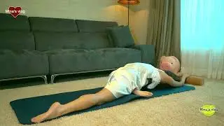 Mina's Vlog Chapter # 11 Home Training Beginner Yoga Workout   Sexy Fitness Motivation!