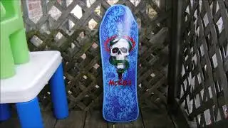 Powell Peralta Mike McGill reissue (Bones Brigade 10th Series Blue Skateboard)