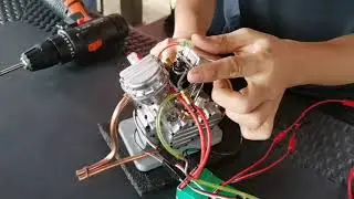 V-twin V2 Engine Running