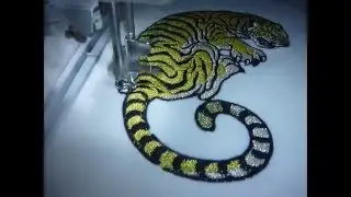 Let's embroider: A Golden Tiger