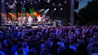 “Man jau 30.” Grupa “Labvēlīgais tips” Kuldīgā