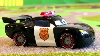 Cars Lightning Mcqueen Police Car Bank Robbery Toy Story