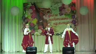 Песня ЧЁРНАЯ СМОРОДИНА красиво исполнена фолк-группой ДОНКОВЬЕ