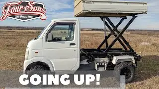 The Pinnacle of Mini Trucks? Custom Suzuki Carry Lift / Dump
