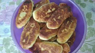 Вместе жарим пирожки / Жизнь в селе.