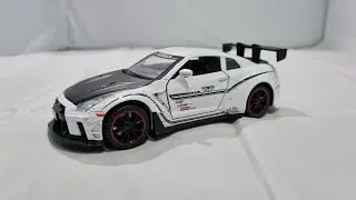 Diecast: Nissan Skyline GTR R35 • 