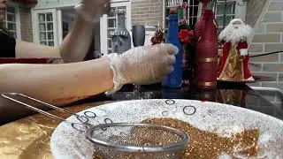Natal - bolinhas de isopor com purpurina.