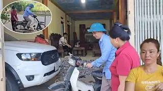 Hoang gave in and gave Khanh's mother a motorbike because of her unreasonable request