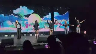 Dreamcatcher (드림캐쳐) - We Are Young | 241113 | Seattle - Luck Inside 7 Doors USA [4k60 FANCAM]