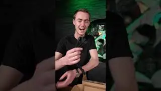 WE UNBOX THE RTX 5090! 😱😱 Exclusively!!